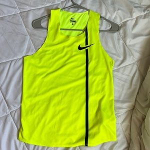 men’s nike tank